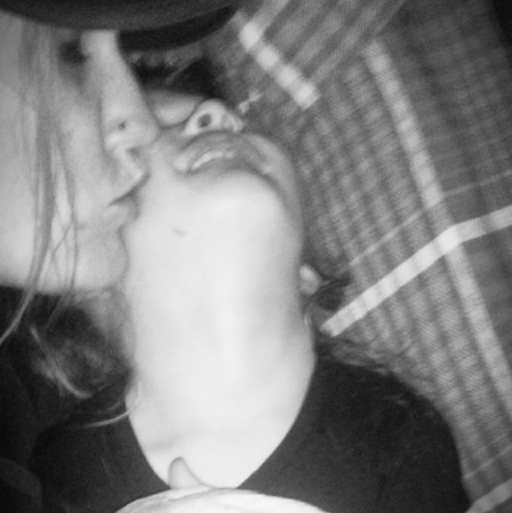 Meet your Posher, Jennifer - Picture 3 of 4